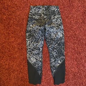 Lululemon Wunder Under Scalloped Hem Leggings
